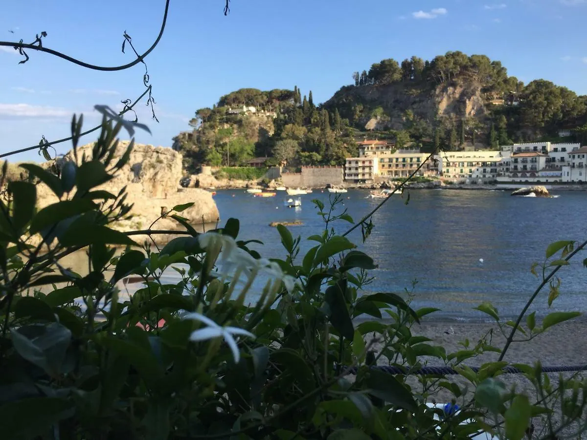 La Prua Villa Taormina 0*,